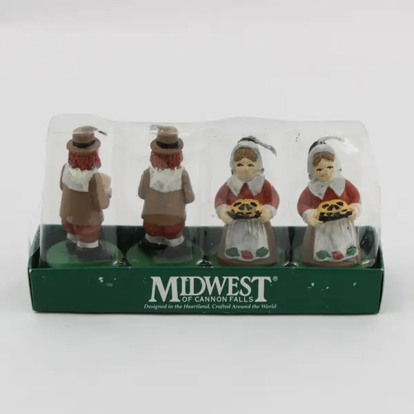 Set of 4 Midwest of Cannon Falls Vintage Thanksgiving Pilgrim Candles Box
