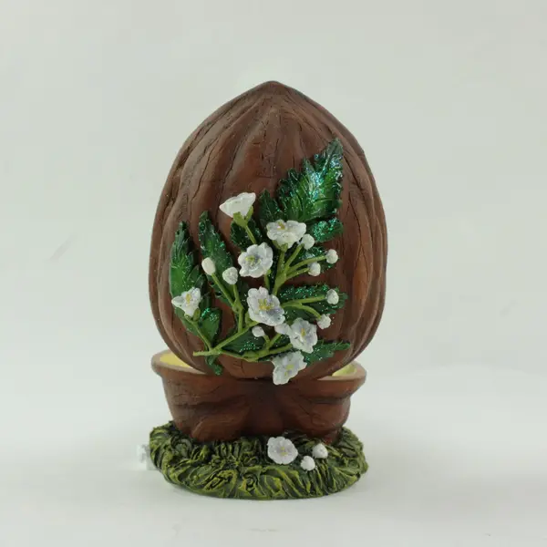 MARURI In a Nutshell Sneaking A Peek Hinged Egg Box NS-9980 Jill Trenholm