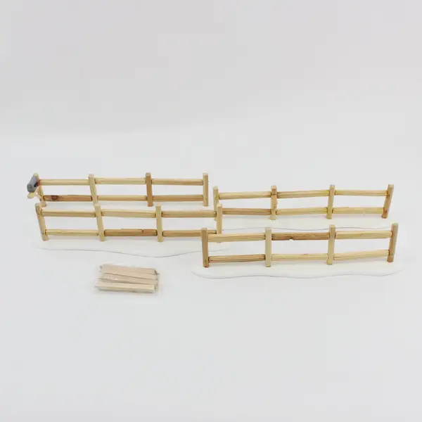 Department 56  Village Split Rail Fence Set of 4 #52597 W/Mailbox