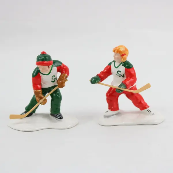 1991 Department 56 Snow Village Cold Weather Sports Hockey Set #54100 
