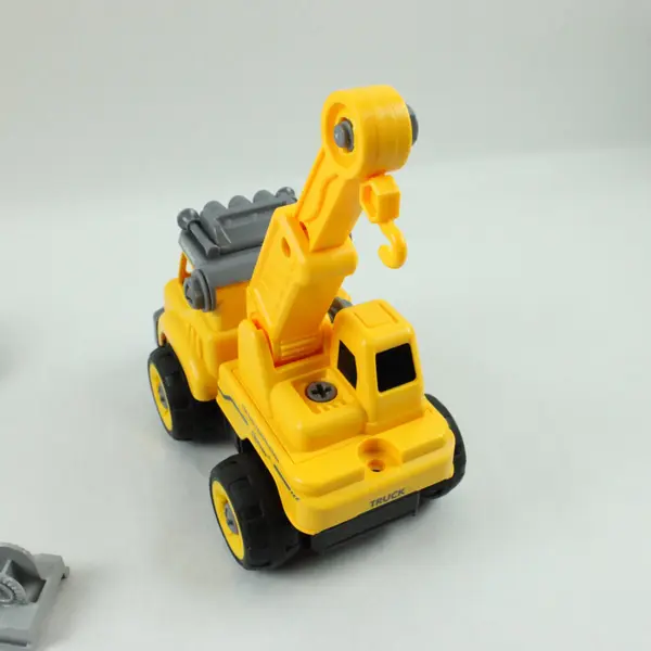 Pioneer TR-DIY100 Remote Control DIY Construction Truck Toy