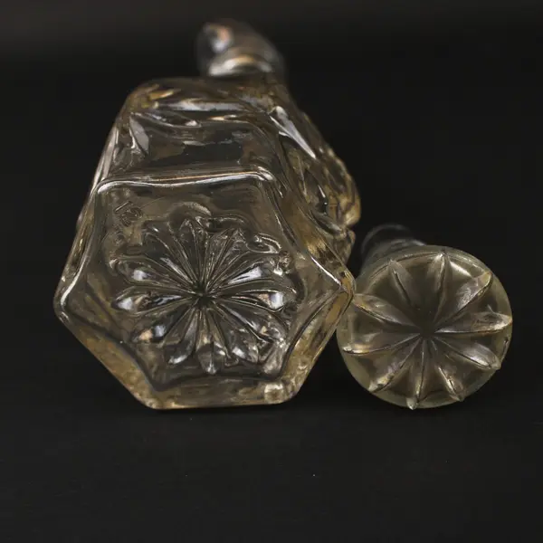 Anchor Hocking Star of David Glass Oil Cruet Faceted Stopper