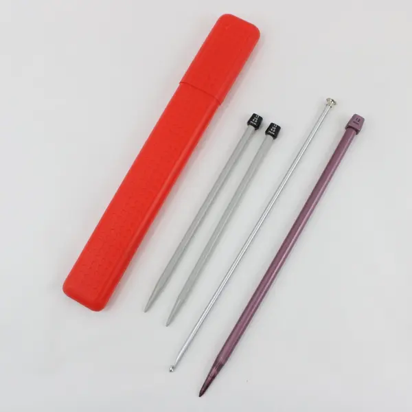 Lot of 4 Knitting Needles, 2 Susan Bates US 13, 12mm US 17 Red Case