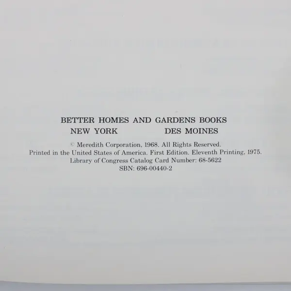 Better Homes & Gardens Eat and Stay Slim 1968 Copyright 1975 11th Printing