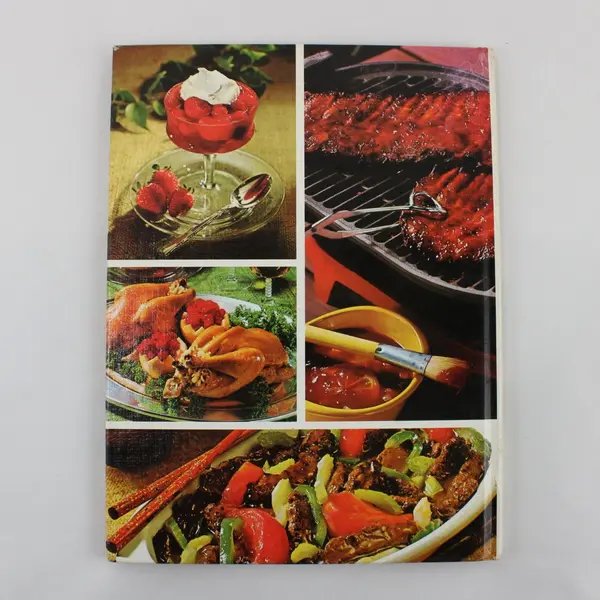 Better Homes and Gardens Cooking for Two Vintage 1968 Hardcover Cookbook