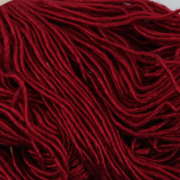 Dyeworks Hand-Dyed Silk Strands Single Hank 275 Yards Merlot New