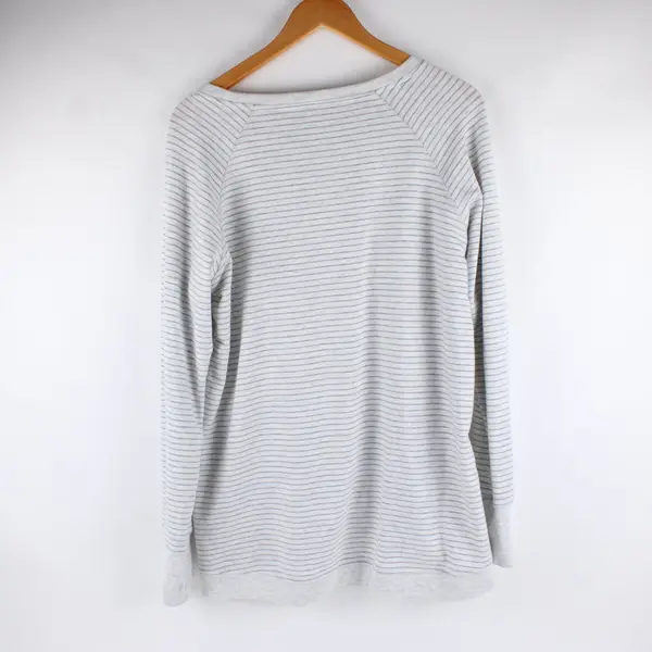 Danskin Women's XL Gray Striped Long Sleeve Activewear Shirt Thumb Holes