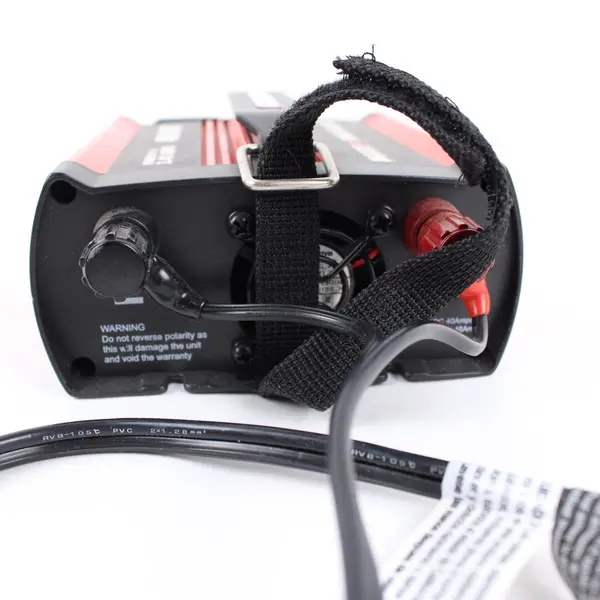 BLACK+DECKER MAXX SST 400W 12V Car Power Inverter Multiple Outlets