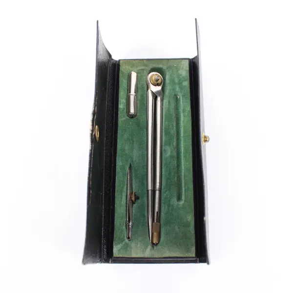 Drafting Beikoku Compass Set with Case and Accessories Made in Japan 