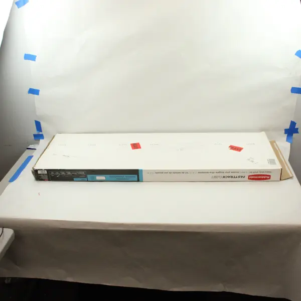 Rubbermaid FastTrack Heavy-Duty Closet Shelf Kit White Open Box