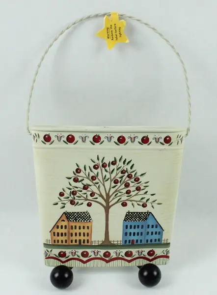 Crazy Mountain Metal Tea Light Holder Apple Tree Hanging