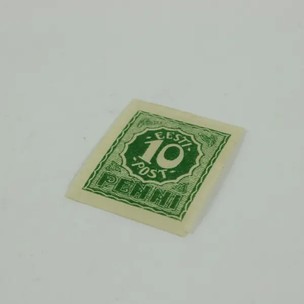 Estonia 10 Penni Green Numeral Postage Stamp 1919