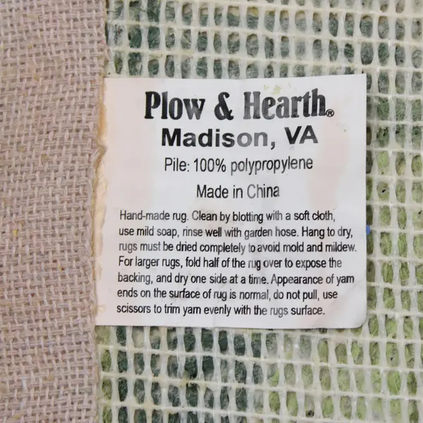 Plow & Hearth Handmade 25 x 43 Outdoor Rug Green with Multi-colored Flowers