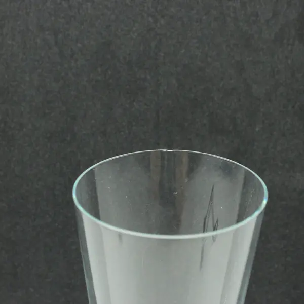9.5 Inch Vintage Footed Pilsner Beer Glass