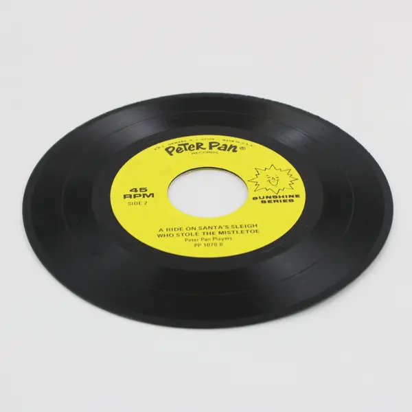 Peter Pan Players Snoopy's Christmas PP 1070 7" 45 RPM Vinyl
