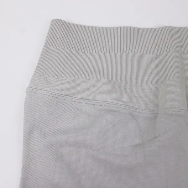 Lululemon Women's Beige Athletic Shorts Size Small Workout Casual