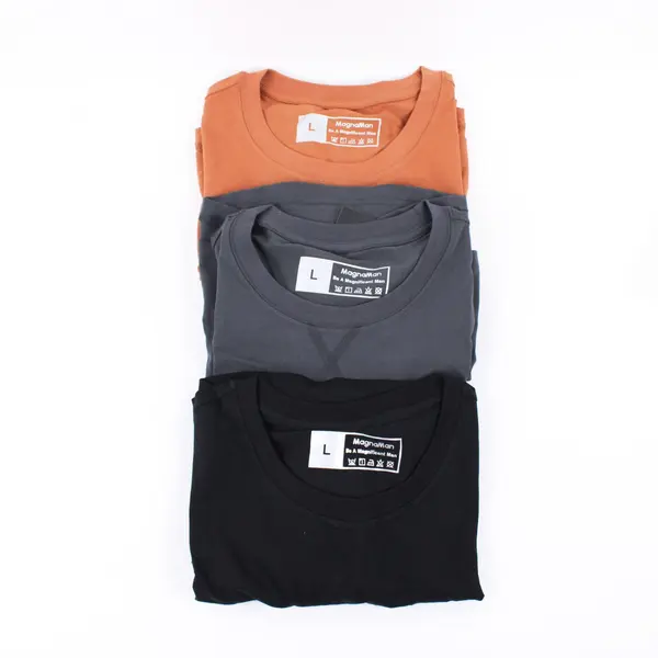 Magna Man Lot of 3 Men's Large Short Sleeve T-Shirts NWT Black Gray Orange