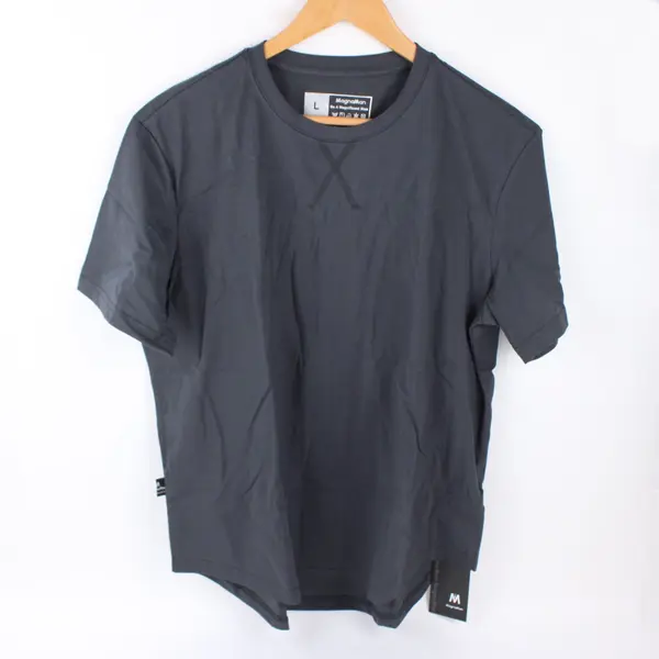 Magna Man Lot of 3 Men's Large Short Sleeve T-Shirts NWT Black Gray Orange