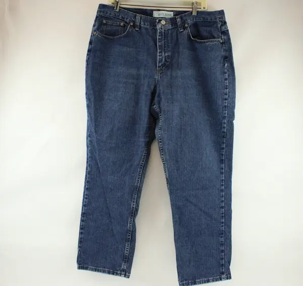 Faded Glory Women's Classic Straight Leg Jeans Size 18P