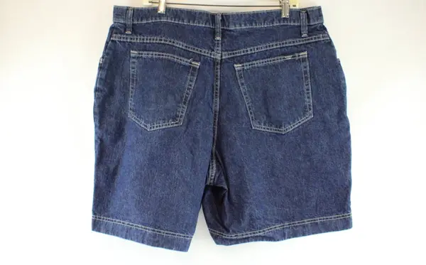 Riders by Lee Women's Dark Wash Denim Jean Shorts Size 18