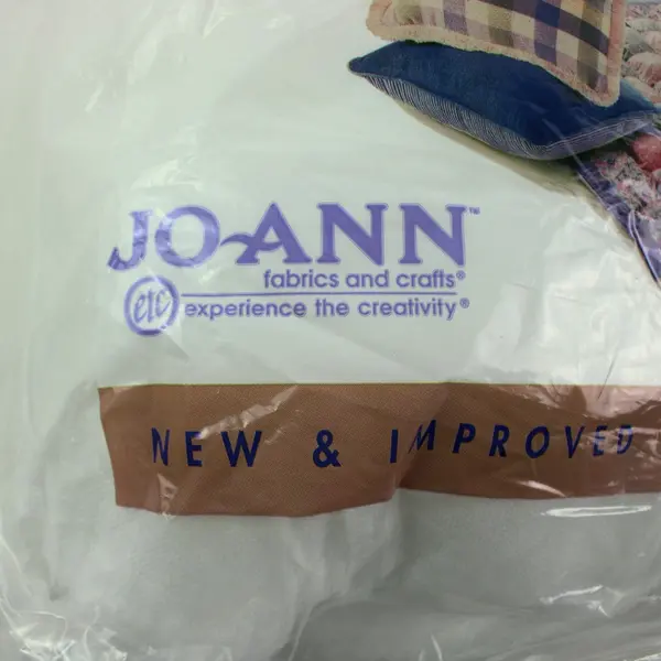 Lot of 2 Wonderform 18x18 White Polyester Throw Pillow Inserts