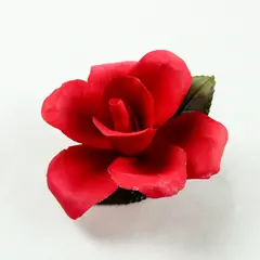 Napolson Metal Rose Figurine Red Flower Green Leaf Decor