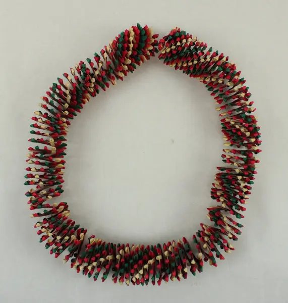 Red Green Gold Vintage Woven Palm Leaf Christmas Garland 28.5 Inch