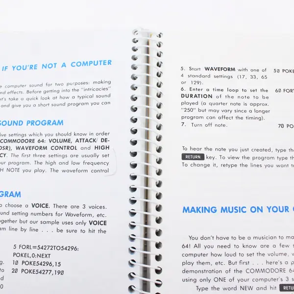 1982 Commodore 64 User's Guide Spiral Bound Computer Manual Booklet