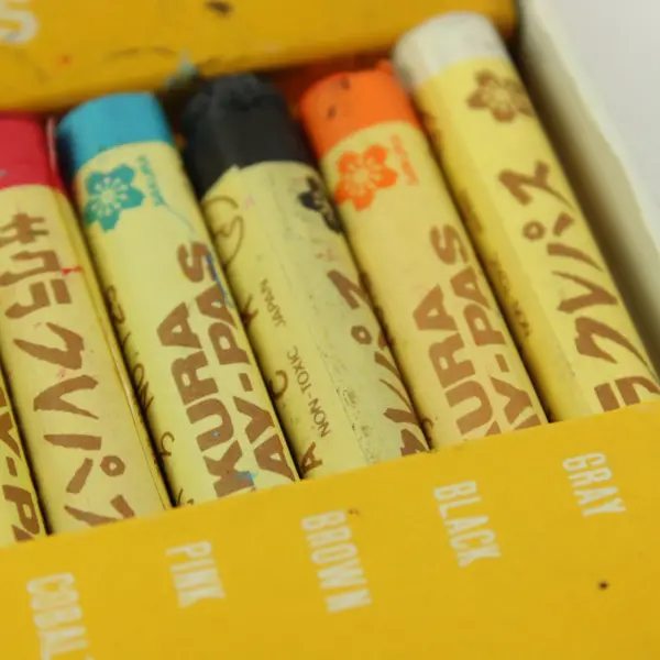 Cray-Pas Colors 12-Color Crayon Set XFP-12 Made in Japan