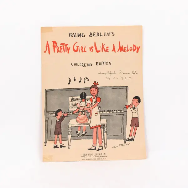 Irving Berlin A Pretty Girl Is Like a Melody Children's Piano Sheet Music