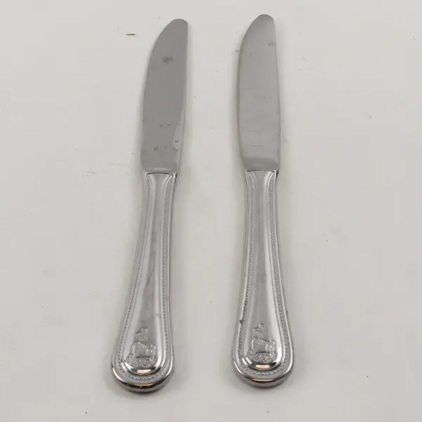 2 Disney Silver DIY1 Pattern Winnie Pooh 18/8 SS Dinner Knives Rare Piece 9.25" 