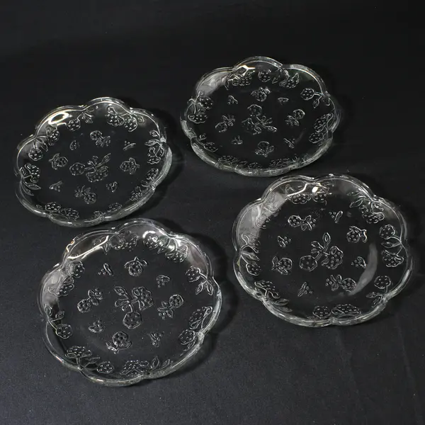 Set of 4 Vintage Anchor Hocking Savannah 6" Bread Plates