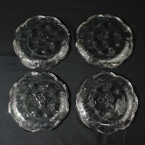 Set of 4 Vintage Anchor Hocking Savannah 6" Bread Plates