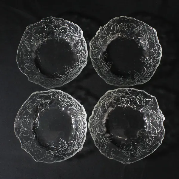 Set of 4 Cristal d'Arque Durand Mallory Soup Bowls Grapes And Leaves 6.5"