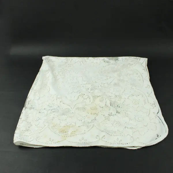 Lot of 4 Off-White Tablecloths Doilies DIY Sewing Craft Fabric FLAWED 
