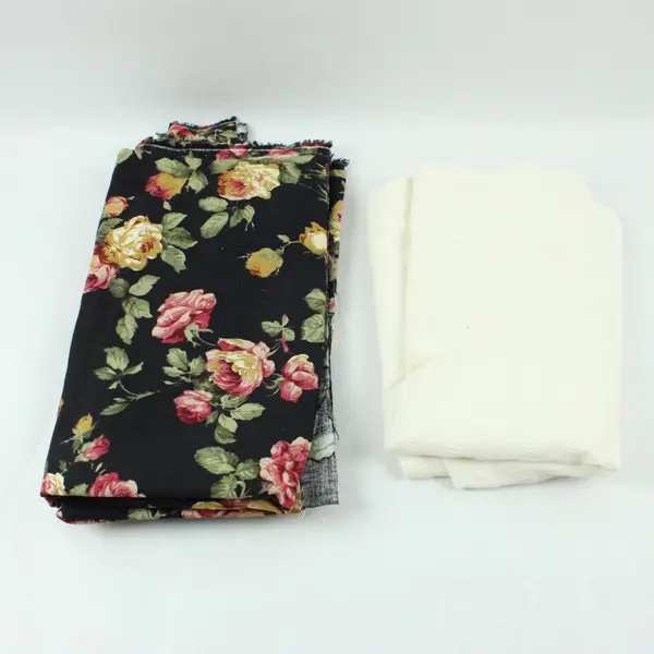 Lot of 4 Lb Scrap Fabric Purple Off-White Floral Print Craft Sewing