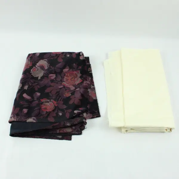 Lot of 4 Lb Scrap Fabric Purple Off-White Floral Print Craft Sewing