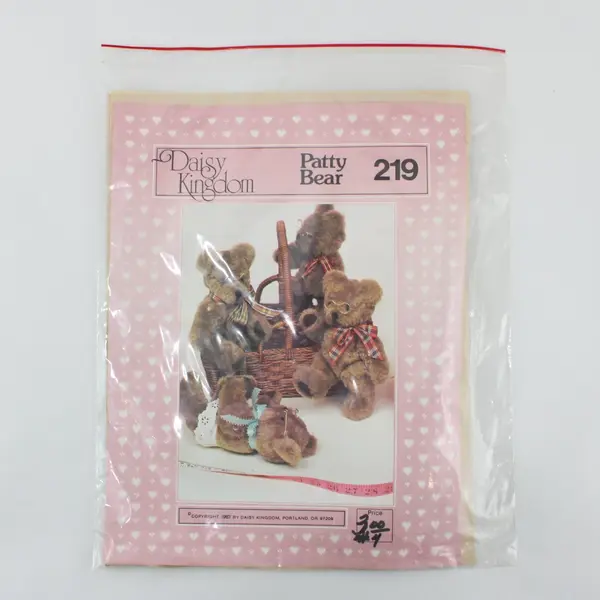 Vintage Daisy Kingdom Patty Bear 219 Sewing Pattern Uncut 1982/83