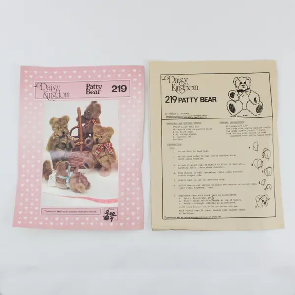 Vintage Daisy Kingdom Patty Bear 219 Sewing Pattern Uncut 1982/83