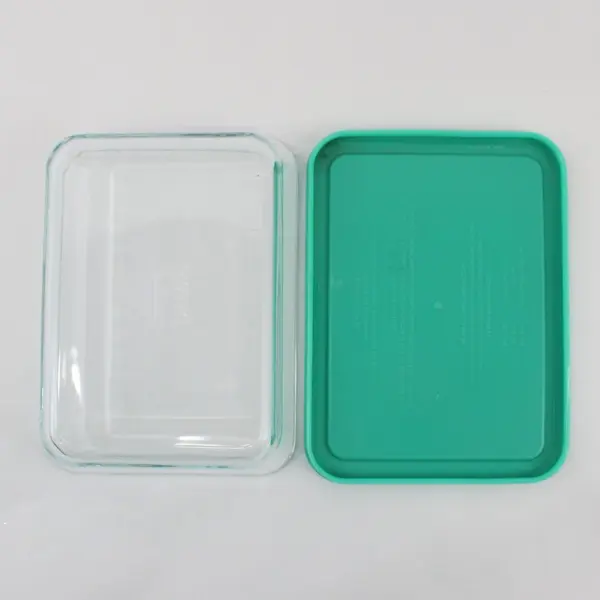 Pyrex 7210 3 Cup Clear Glass Baking Dish with Teal Lid