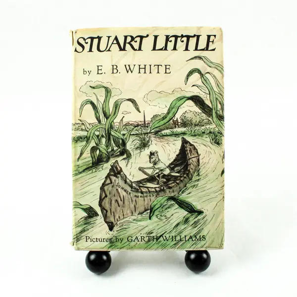 Stuart Little E. B. White 1945 First Edition Hardcover With DJ Illustrated Good