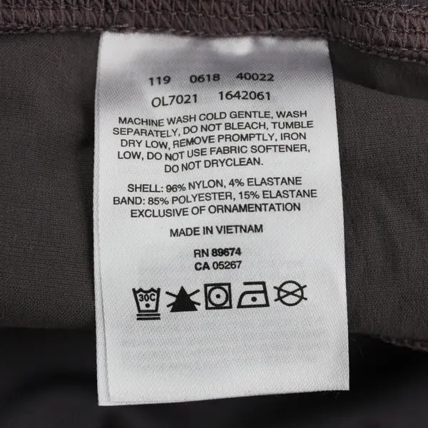 Mountain Hardwear Women's Hiking Shorts XL Dark Gray Charcoal Stretch Waist