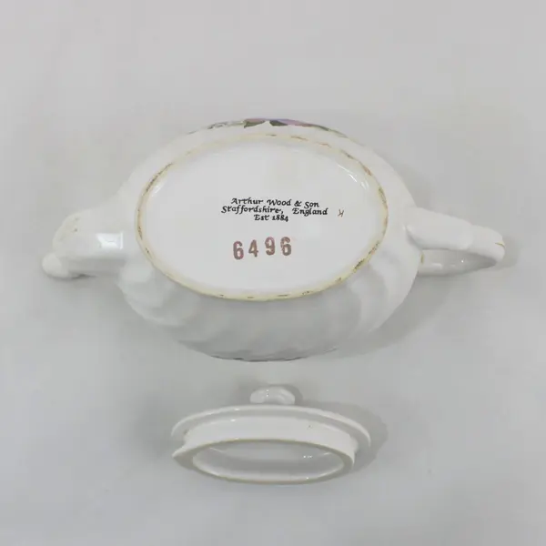 Arthur Wood & Son 6496 Vintage Staffordshire England Purple Pansy Teapot