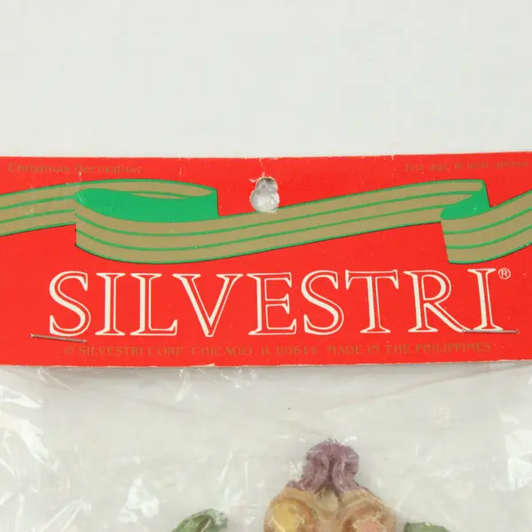 Vintage Silvestri Madonna & Child Molded Resin Relief Ornament 6.5in
