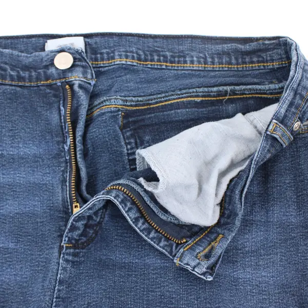 No Boundaries Juniors Size 19 Tapered Jeans Medium Wash Denim