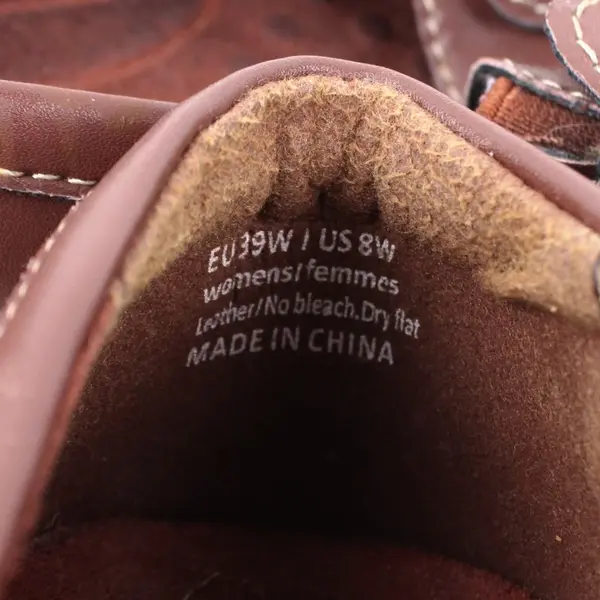 Clarks Women's Brown Leather Boat Shoes Size 8W Slip-On Moc Toe Flats