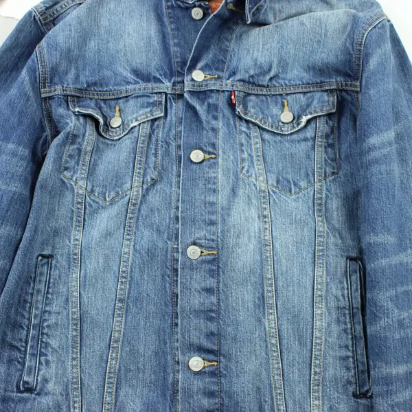 Levi's Women's Denim Jean Jacket Medium Wash Size XL