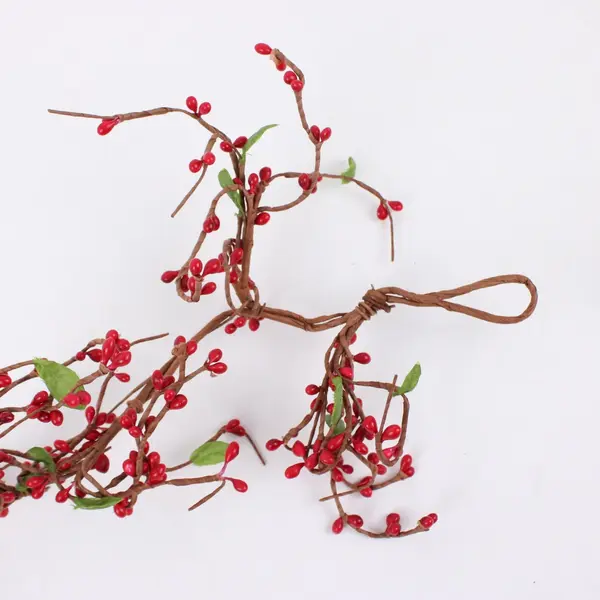 Red Berry Pip Berry Garland Vine Christmas Holiday Decor 72 in long