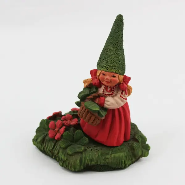 Vintage 1988 Artina Rien Poortvliet Claire Gnome Figurine 