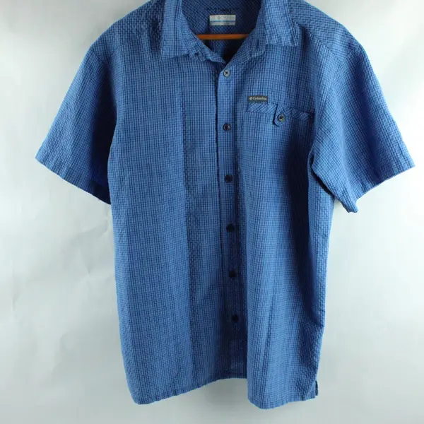 Columbia Omni-Shade Men's M Blue Plaid Short Sleeve Button Down Shirt